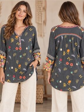 Johnny Was Charcoal Floral Embroidered Tunic - sold AS IS (091455) 🦋 🌼